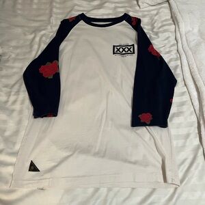 10deep Longsleeve Roses